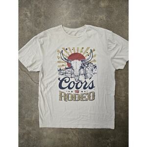 Coors Banquet Rodeo Graphic T-Shirt Longhorn Skull Desert Scene Cream 2XL